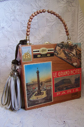 Paris purse 7.jpg